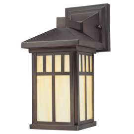 1LGT BRZ Wall Lantern