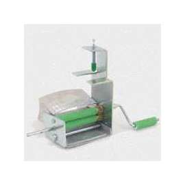 Lee Mfg 600-R Pea/Bean Sheller, Steel