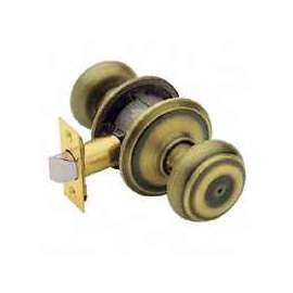 Schlage Georgian F40VGEO609 Privacy Door Knob, 1-3/8 to 1-3/4 in Thick Door, Brass