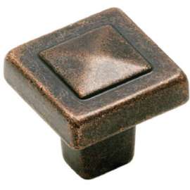1-1/8" BRZ Pyramid Knob