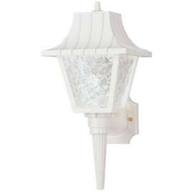 8"WHT Plas Wall Lantern