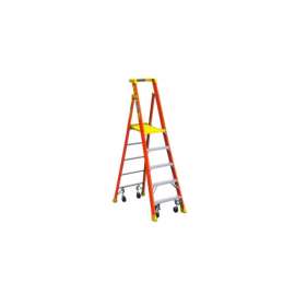 Werner 5 ft. H Fiberglass Podium Platform Ladder Type IA 300 lb. capacity