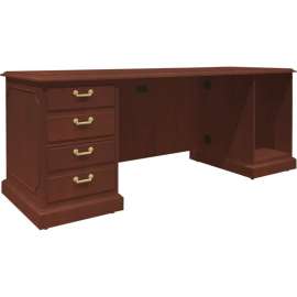 HPFI Bedford Traditional Desking