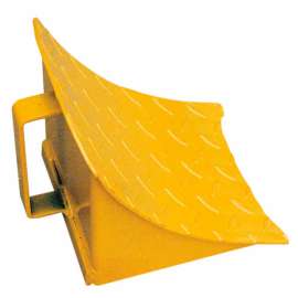 Global Industrial; Steel Wheel & Tire Chock 7-1/2"L x 7-1/2"W x 8-1/2"H