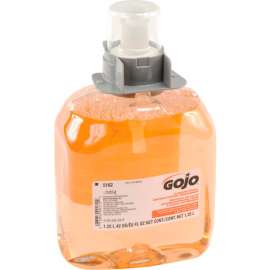 Gojo FMX-12 Luxury Foam Antibacterial Handwash - 4 Refills/Case - 5162-04