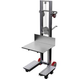 Aluminum Lite Load Lift ALLW-2420-4SFL - Winch Operation
