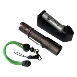 Race Sport 10W/900LM 180M CREE LED Baton Style Flashlight