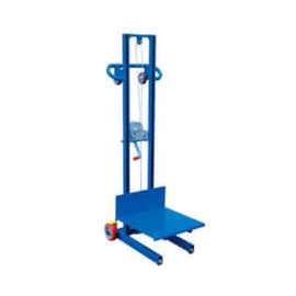 Steel Construction Lite Load Lift LLW-202058-FW - Winch Operation