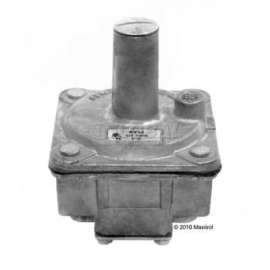 Maxitrol 1/2" Straight Flow Thru Regulator RV52-1/2, Up To 900,000 BTU