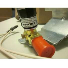 NORCOLD GAS VALVE BRKT AS