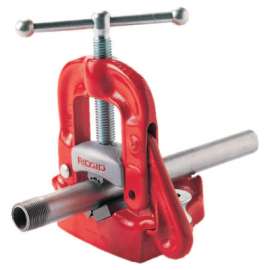 Bench Yoke Vise, Cast Iron, 6 in Pipe Capacity