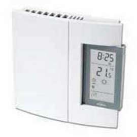 Honeywell TH106/U Programmable Thermostat, 120/240 VAC, 1 deg F Differential, 40 to 86 deg F Control, White