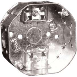 HUBBELL 54151LABAR Octagonal Box, 4 in OAW, 1-1/2 in OAD, 3 -Knockout, Metal Housing Material