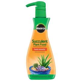 Miracle-Gro 2000532 Succulent Plant Food, 8 oz Bottle, Liquid, 0.5-1-1 N-P-K Ratio
