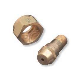 Regulator Inlet Nipples, Acetylene (B), 1/4 in (NPT), 1 3/4 in L, Brass, CGA-520