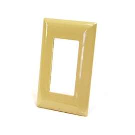 American Hardware E-104C Wallplate, Plastic