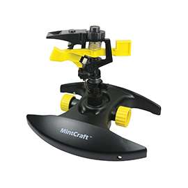 Landscapers Select Pulsating Lawn Sprinkler With Plastic Base