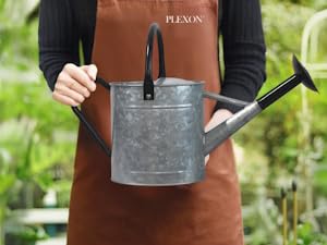 Durable metal watering can construction