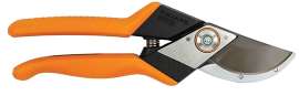 FISKARS PRO 394951-1001 Pruner, 1 in Cutting Capacity, HCS Blade, Curved Blade, Cast Aluminum Handle